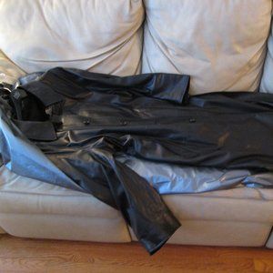 Men's Brioni Leather/Cashmere Trench Coat Sak's